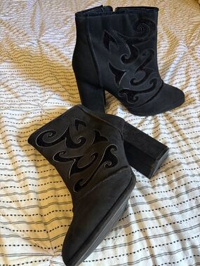 cloudwalkers Black Suede Block Heel Ankle Booties with Swirl Cutouts